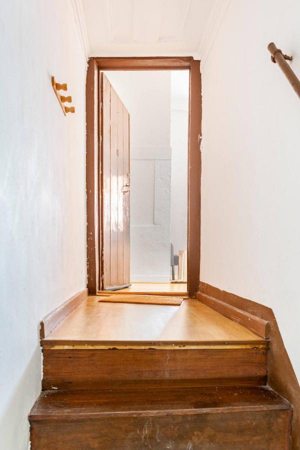 Relax In Lisbon For 4 People With Terrace And Parking公寓 外观 照片