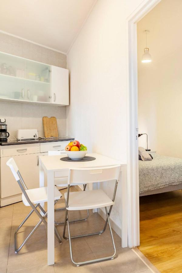 Relax In Lisbon For 4 People With Terrace And Parking公寓 外观 照片